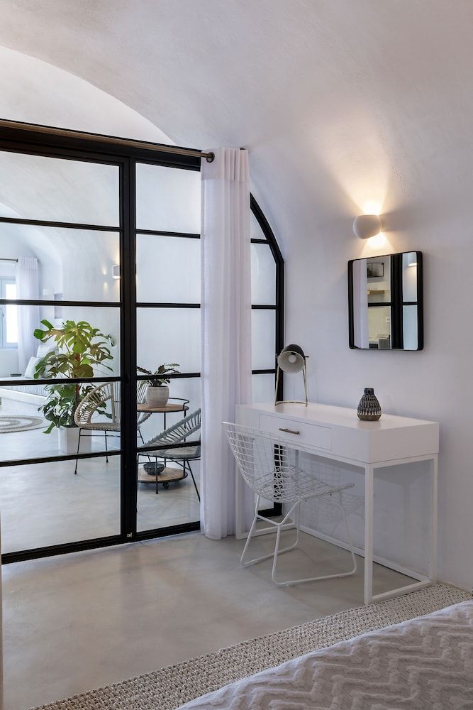 3 Caves Villa by Caldera Houses Deluxe Suite, 1 Bedroom, Hot Tub, Sea View 31