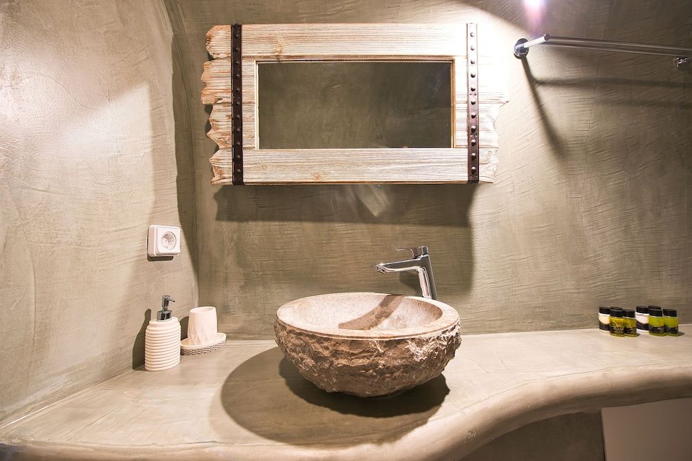 Cally Cave Houses Deluxe Suite, 2 Queen Beds 10