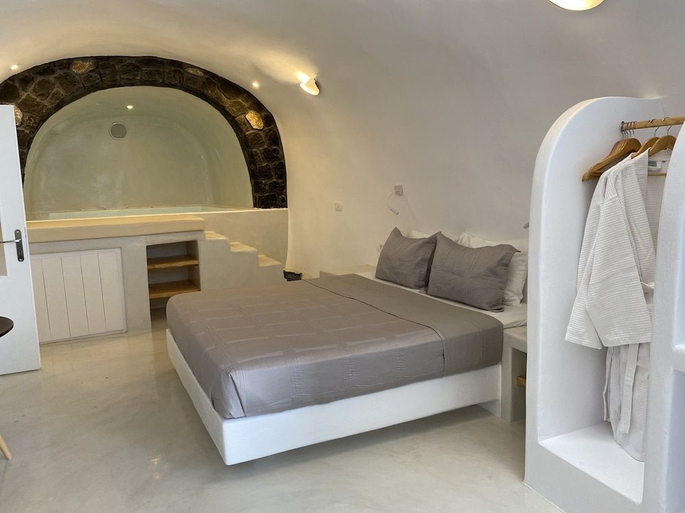 undefined Cally Cave Houses 4