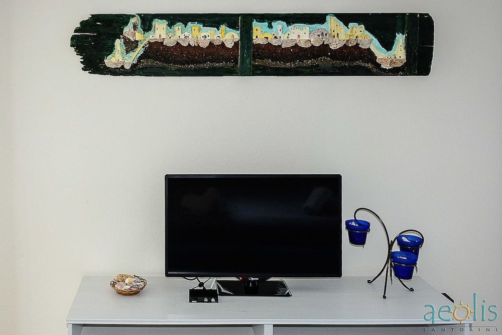 Aeolis Santorini House, Private Pool 8