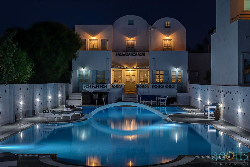 undefined Aeolis Santorini 4