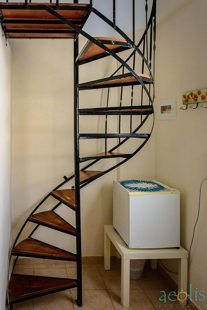 Aeolis Santorini House, Private Pool 32