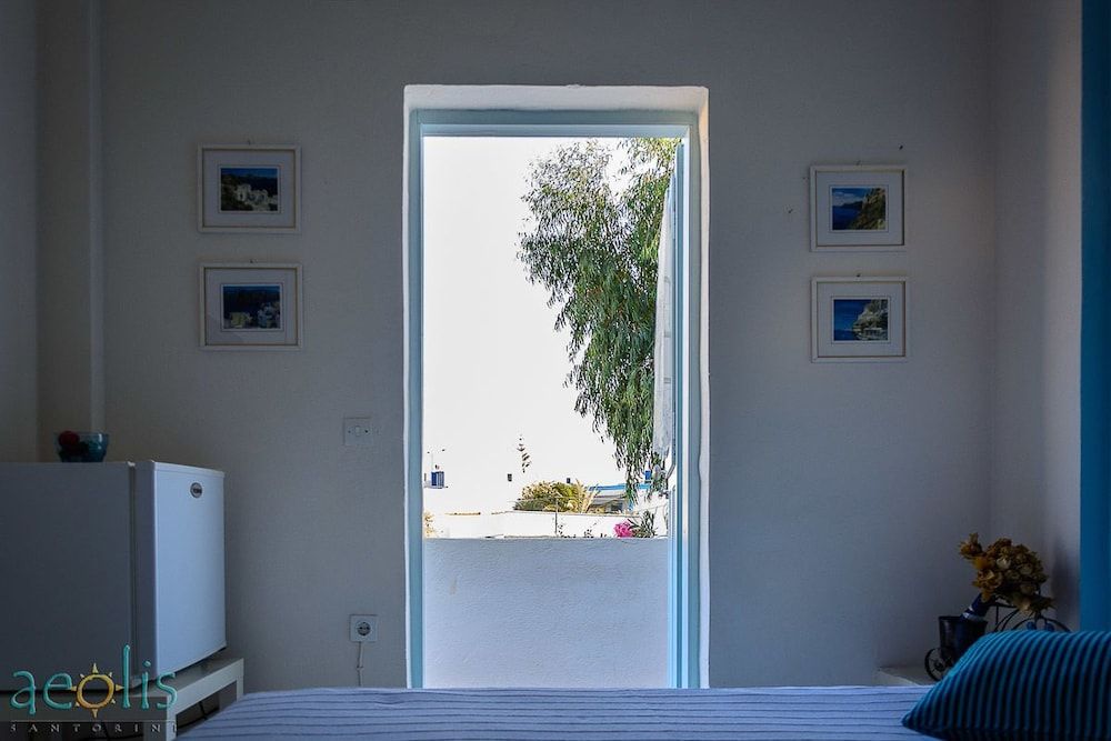 Aeolis Santorini House, Private Pool 9