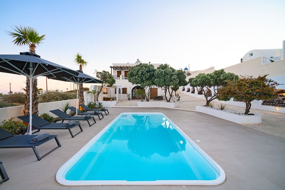 undefined Grand Villa Santorini 9