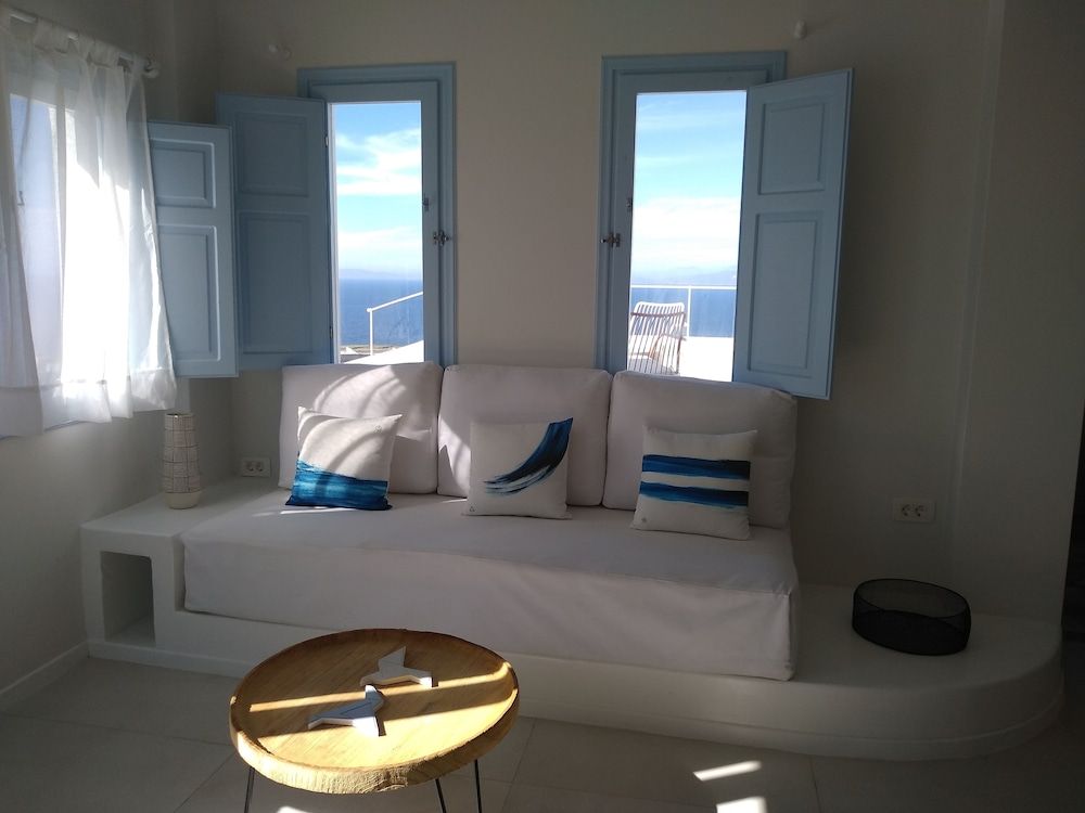 Sol Mate Suites Family House, Multiple Beds, Sea View 4