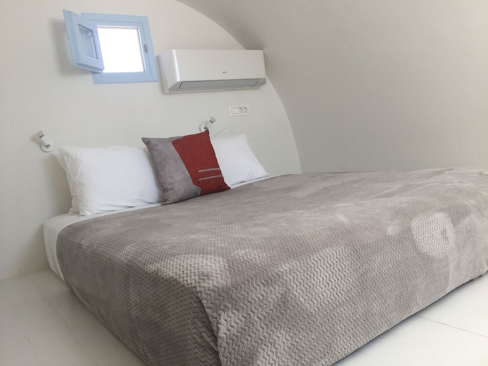 undefined Sol Mate Suites 10