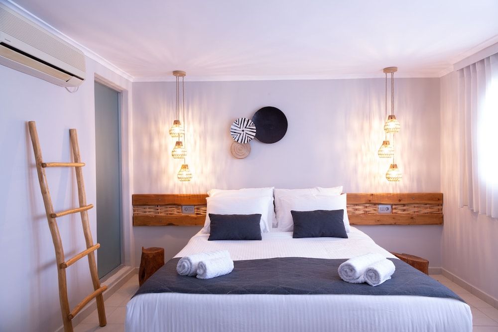 Glykeria Mini Suites Superior Suite, Balcony, Sea View 4