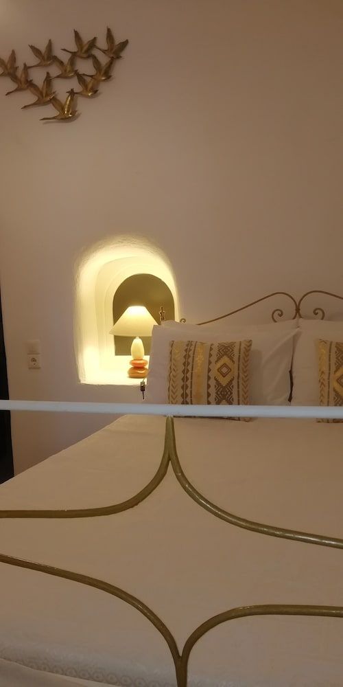 Fotinos Houses Traditional Suite 4