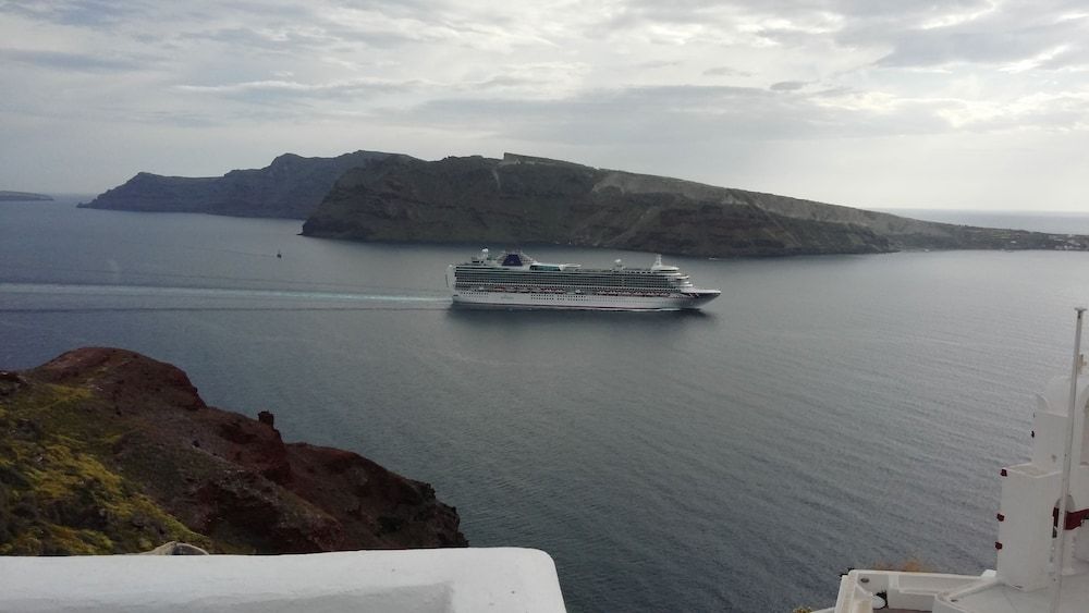 Fotinos Houses Traditional Suite 15