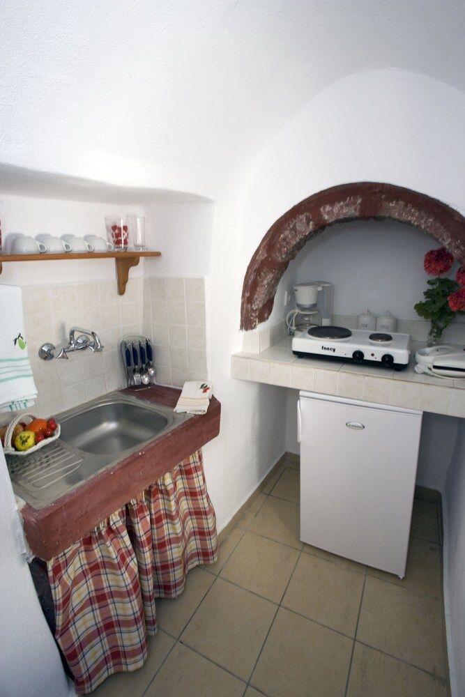 Fotinos Houses Traditional Suite 7