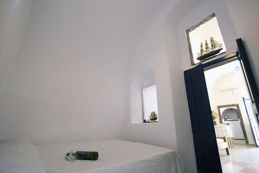 Fotinos Houses Traditional Suite