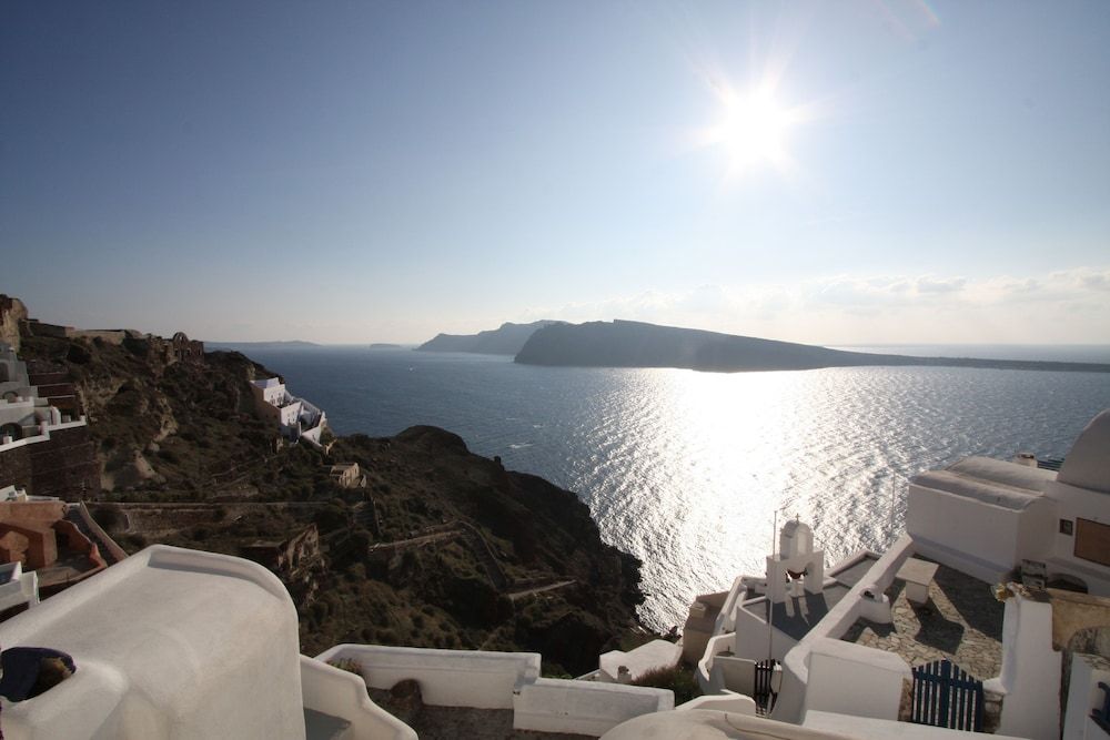 Fotinos Houses Traditional Suite 12