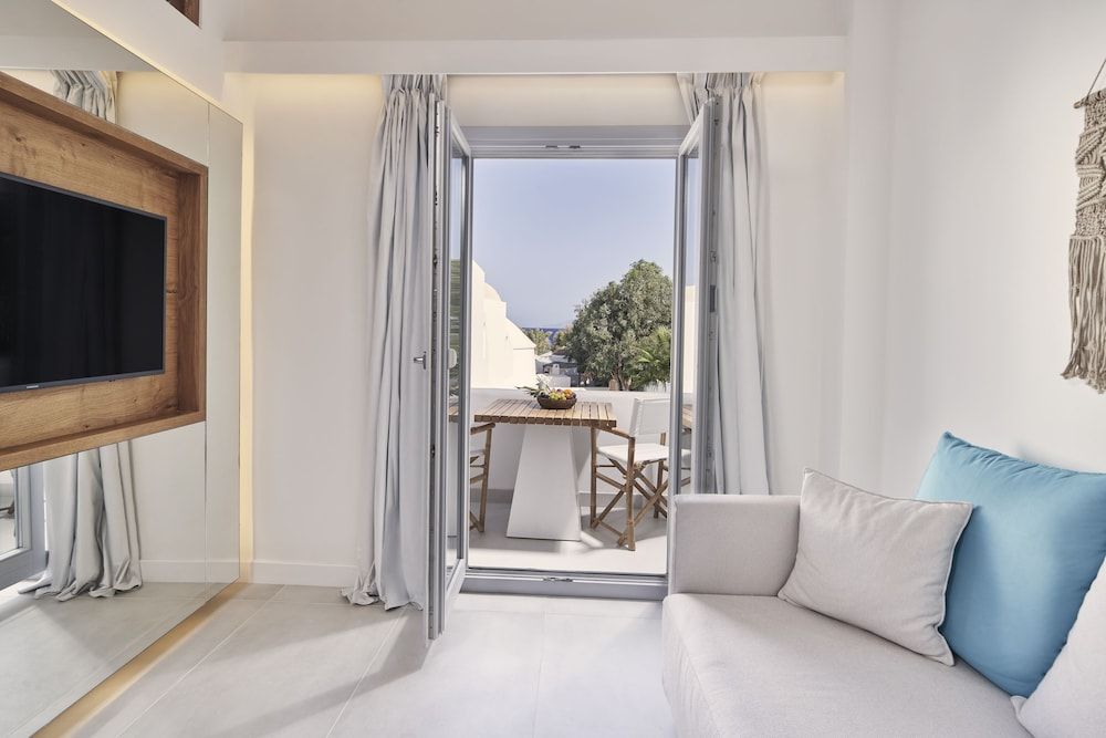 Nikki Beach Resort & Spa Santorini Standard Room, 1 Queen Bed (Signature Room) 5