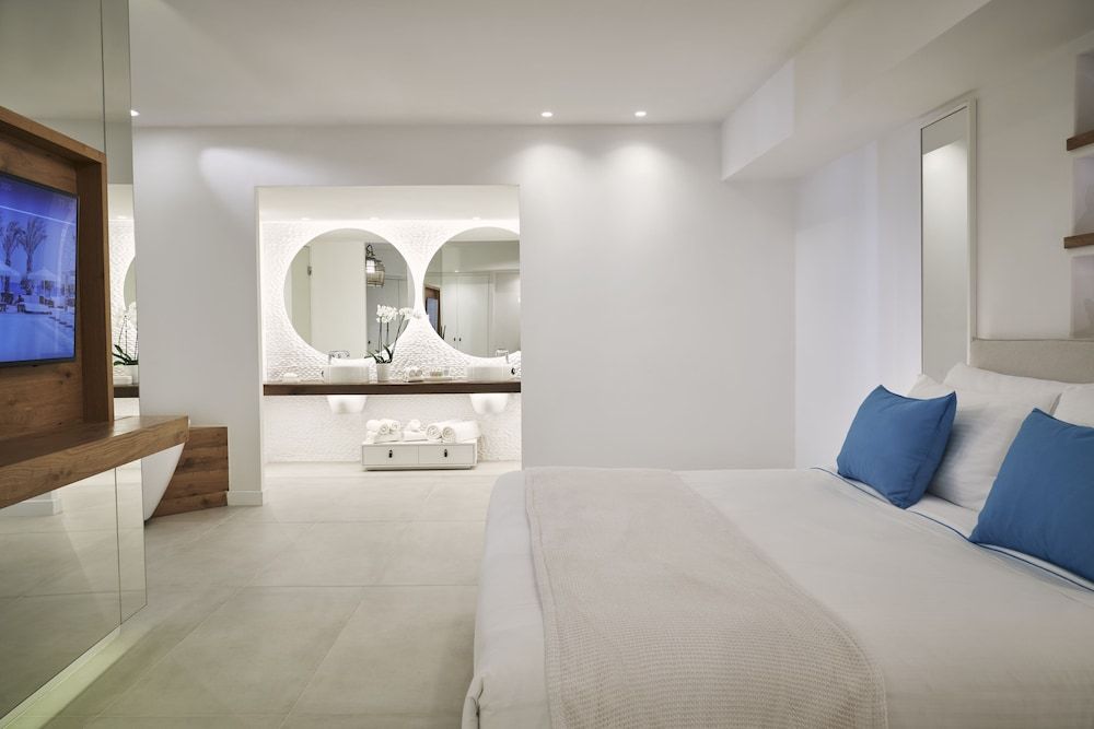 undefined Nikki Beach Resort & Spa Santorini 8