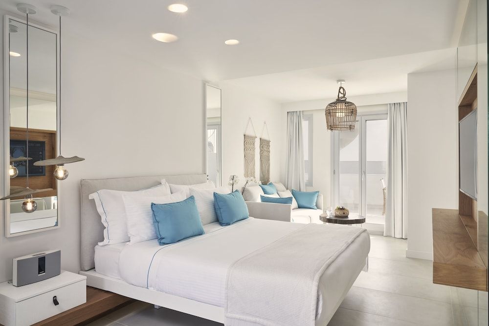 Nikki Beach Resort & Spa Santorini Standard Room, 1 Queen Bed (Signature Room) 3