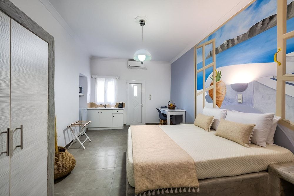 undefined Vina's Place 3