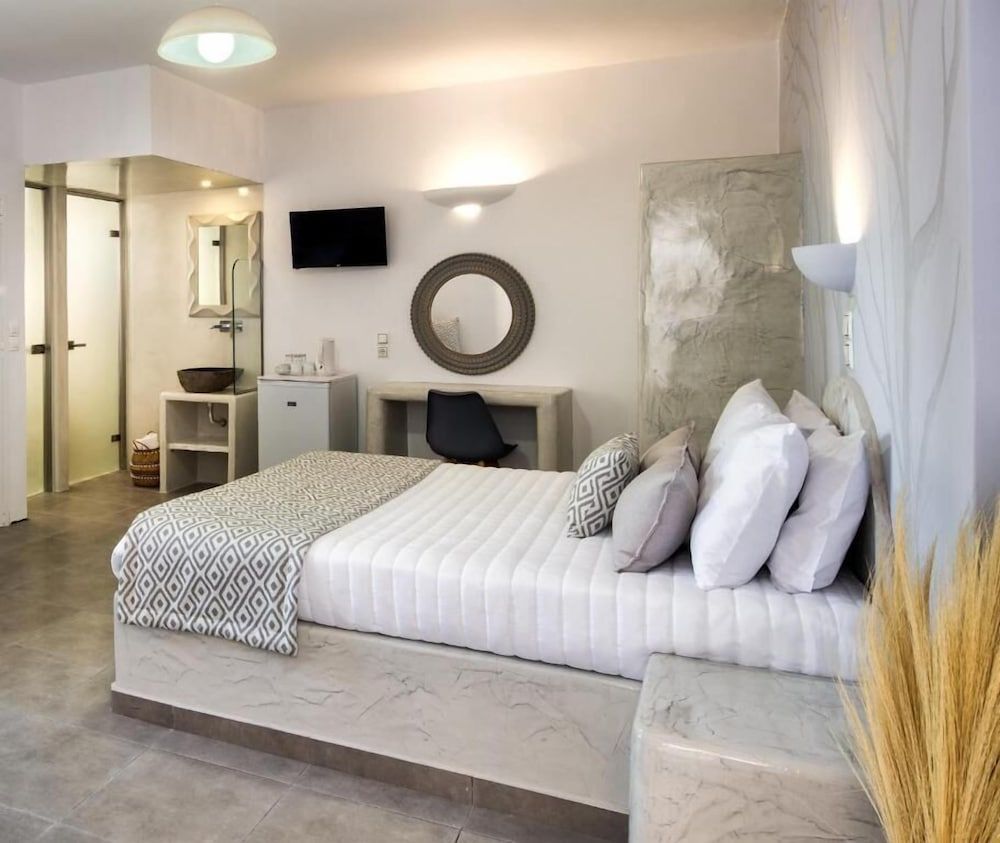 undefined Vina's Place 2