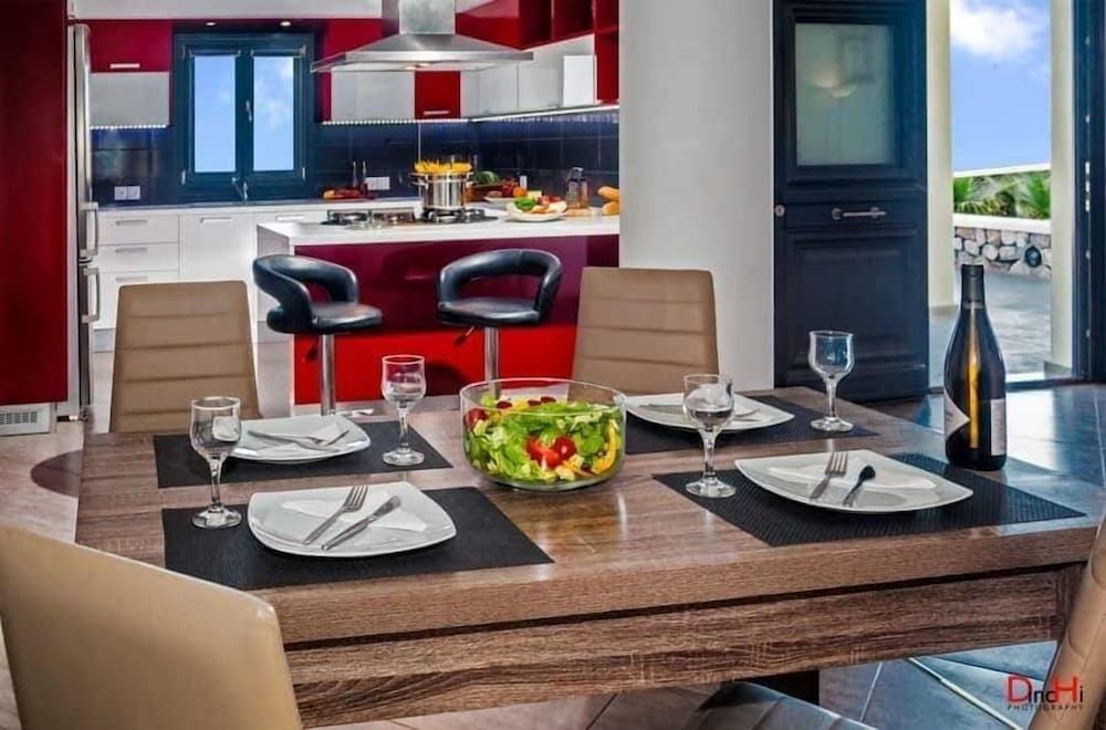 undefined Palmarea 8