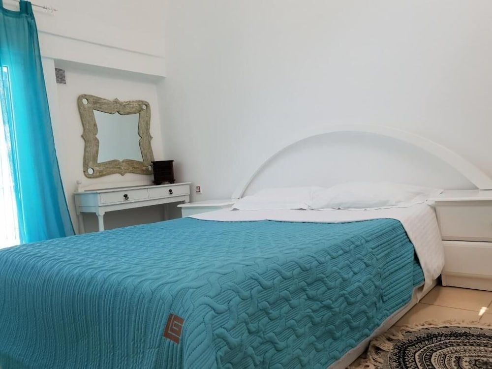 undefined Thira Santorini