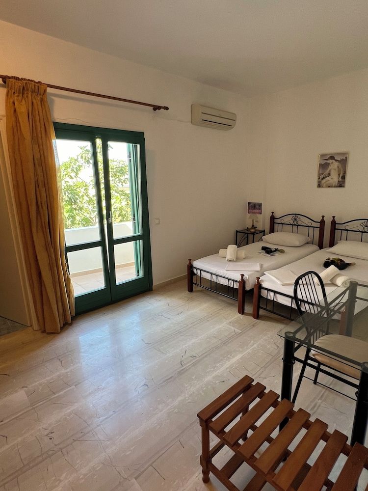 Santa Magia Standard Double or Twin Room 13