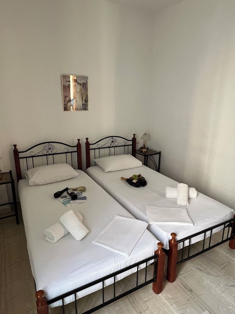 Santa Magia Standard Double or Twin Room 8