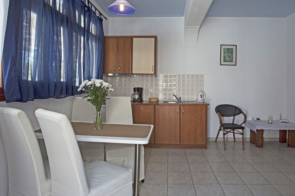 The Birds Villa included Car rental Apartment, 2 Bedrooms (Free Car Rental , 5 Adults) 8