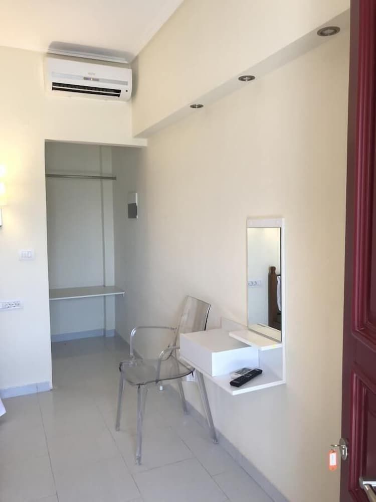 undefined Fira home 2 2