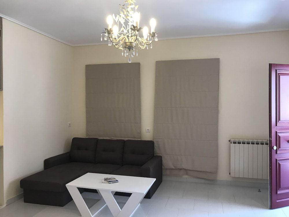 undefined Fira home 1 3