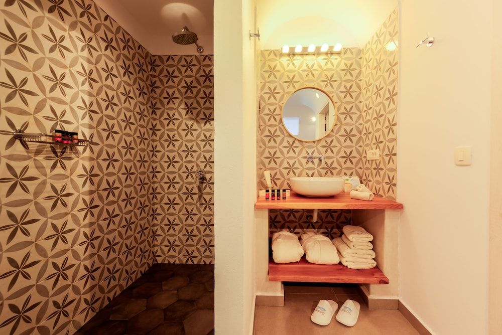 Sigalas Junior Suite, 1 Queen Bed, Sea View 5