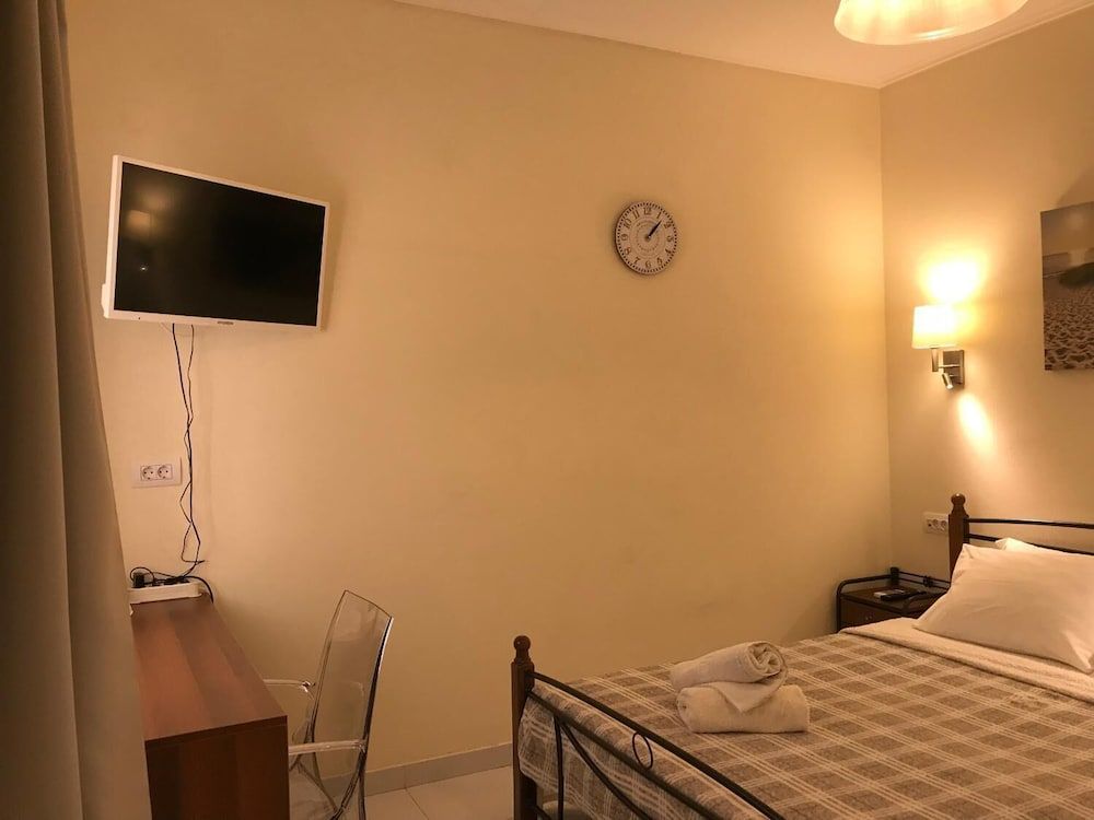 undefined Fira home 3 8