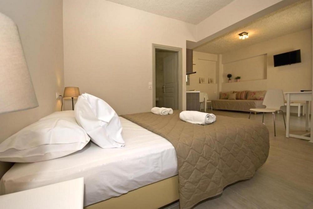 undefined Alafouzos Studios 7