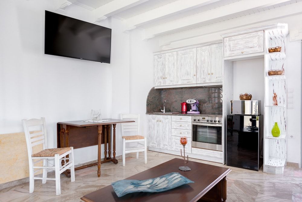 undefined Oia Captain's Villa 4