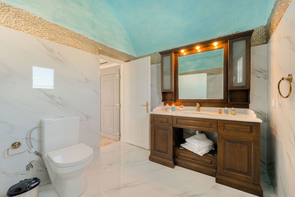 undefined Oia Captain's Villa 8
