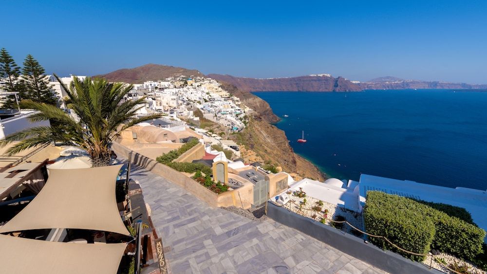undefined Oia Captain's Villa 7