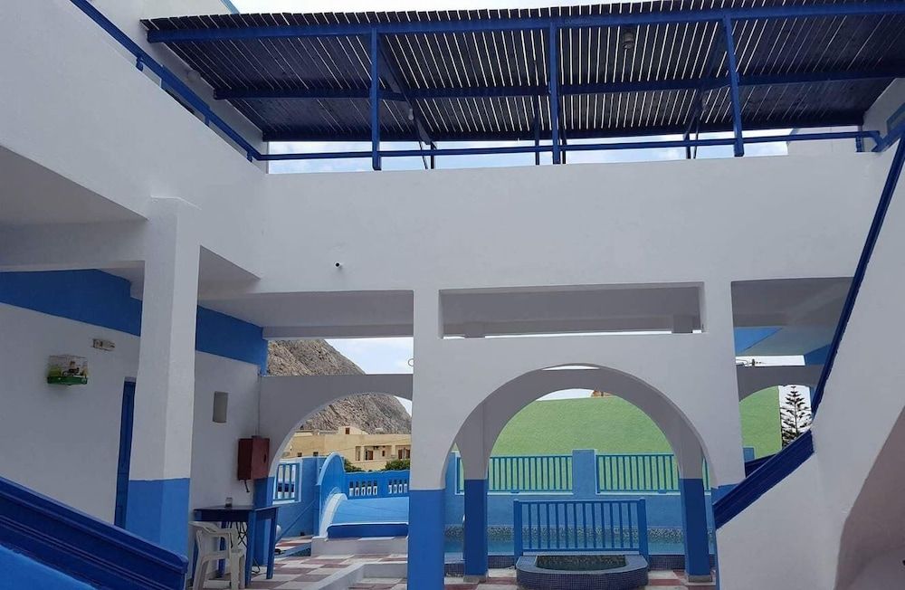 undefined MM Studios Perissa 4