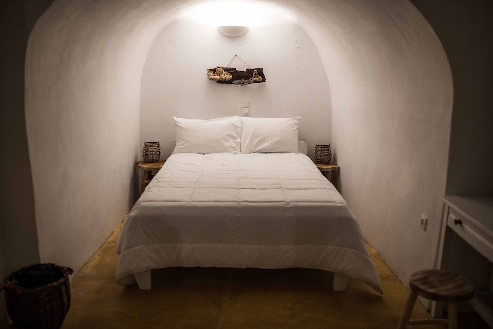 undefined The Grand Cave House