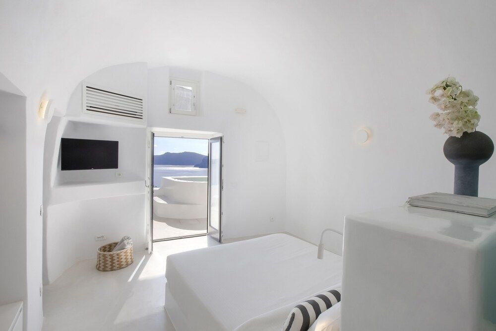 undefined Apanema Cavehouses by Otium Villas 3