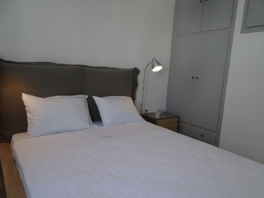 undefined Santoriviera House 3