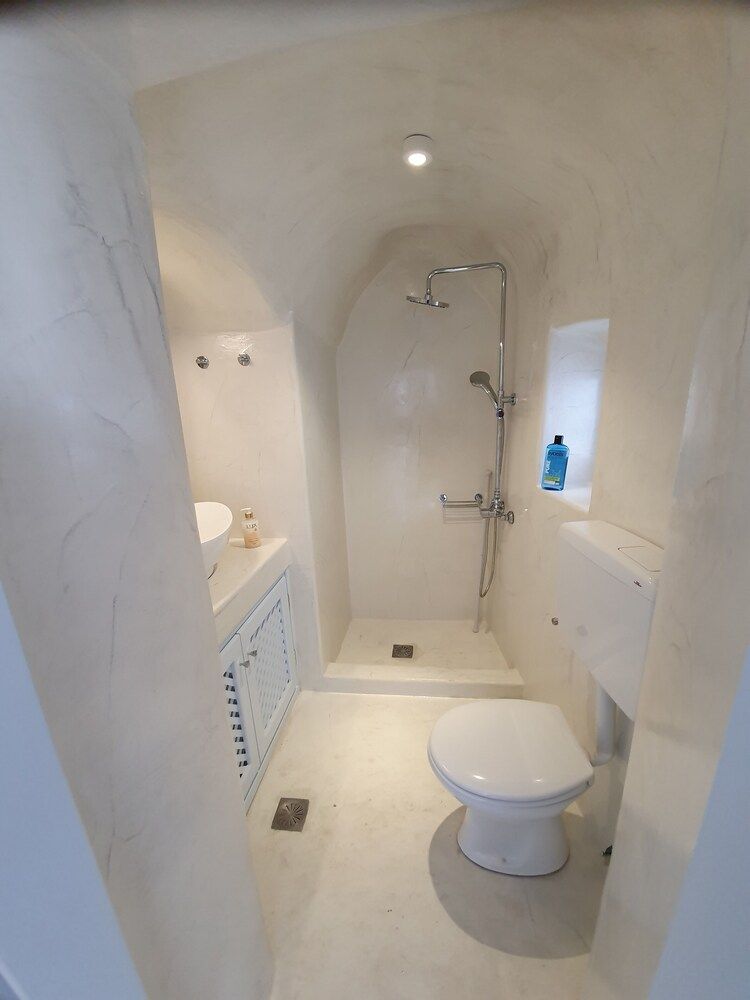 Nefeli Traditional Cave Houses Nefeli Bioclimatic Cave Studio 9