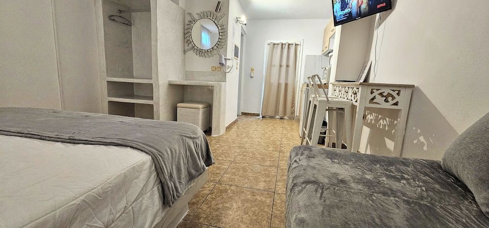 undefined Room in Studio - Pleasure Room 4 By The Sea 9