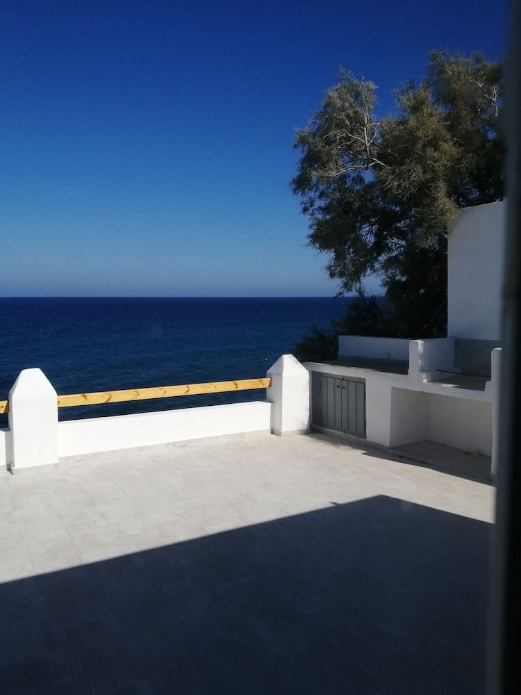 undefined Santorini Sunrise Love 2