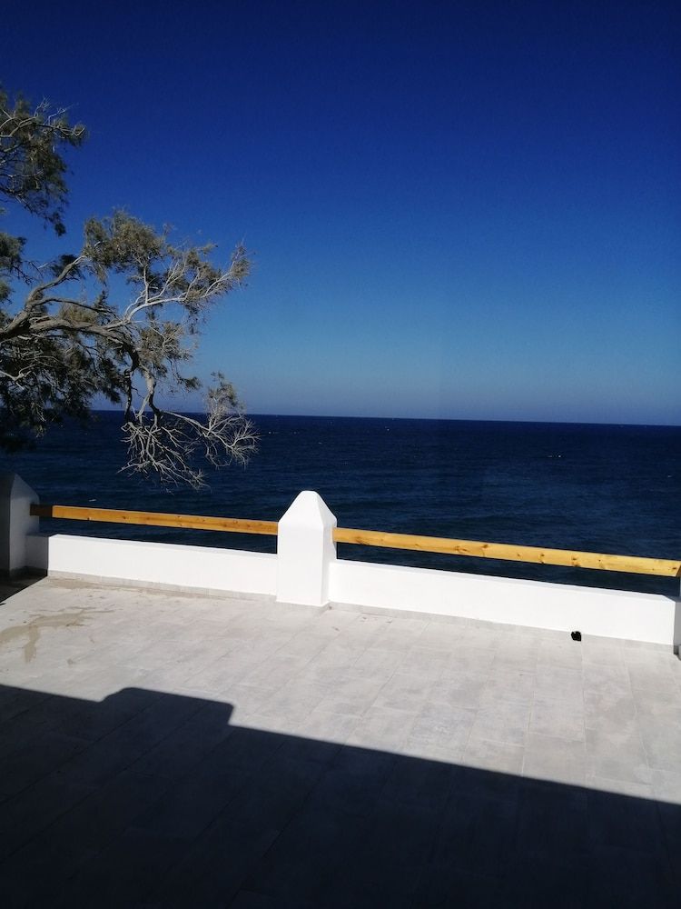 undefined Santorini Sunrise Love 4