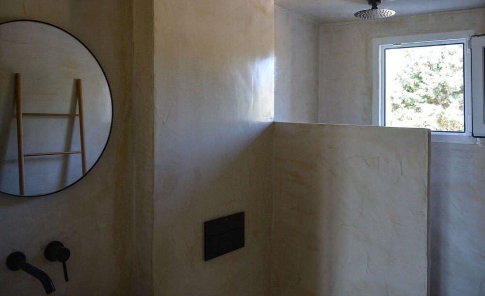 Olive Villa fully renovated house Grand Room 8