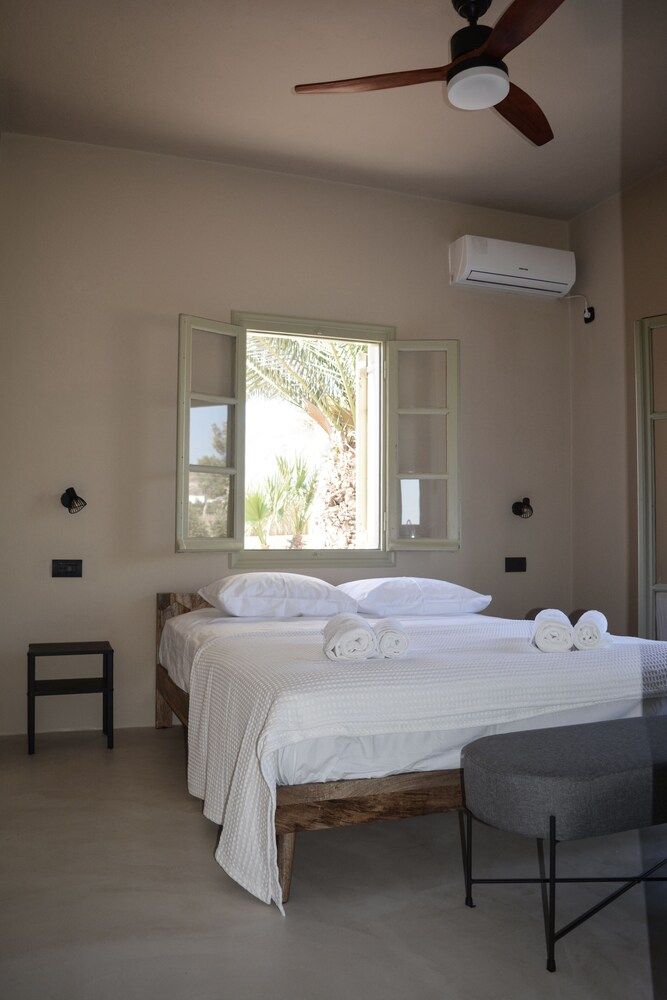 Olive Villa fully renovated house Grand Room
