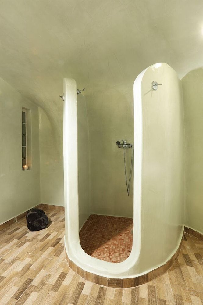 Church & Cave - Santorini Private Residences Luxury House, 2 Bedrooms, Hot Tub 9