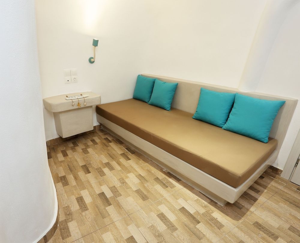 Church & Cave - Santorini Private Residences Luxury House, 2 Bedrooms, Hot Tub 18