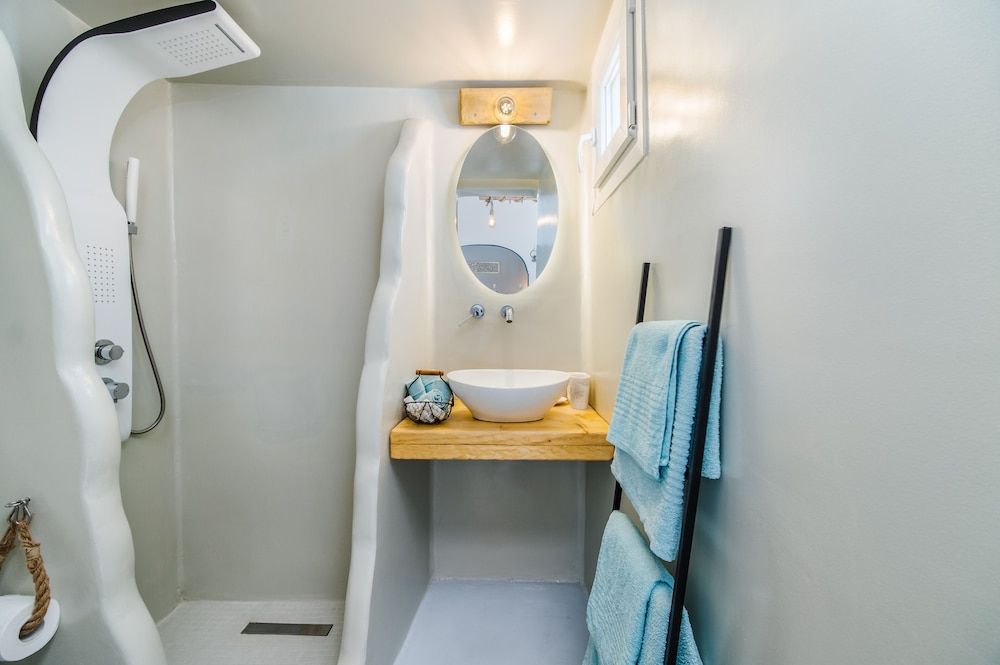 Asera Suites Near Kamari Beach Traditional Suite, 1 Double Bed with Sofa bed (Asera 1) 10