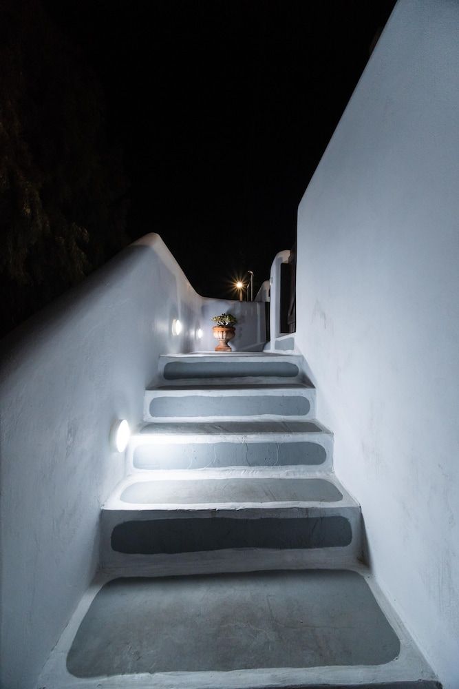 undefined Asera Suites Near Kamari Beach 3