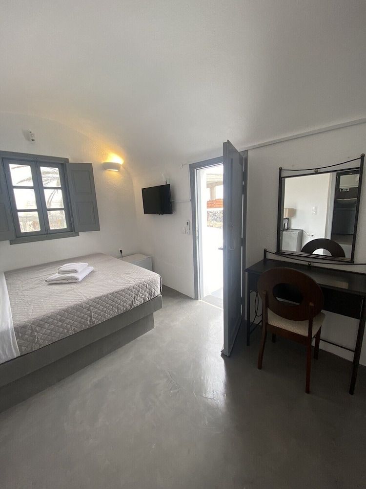 undefined Aqua Serenity Luxury Suites - Adults Only 2
