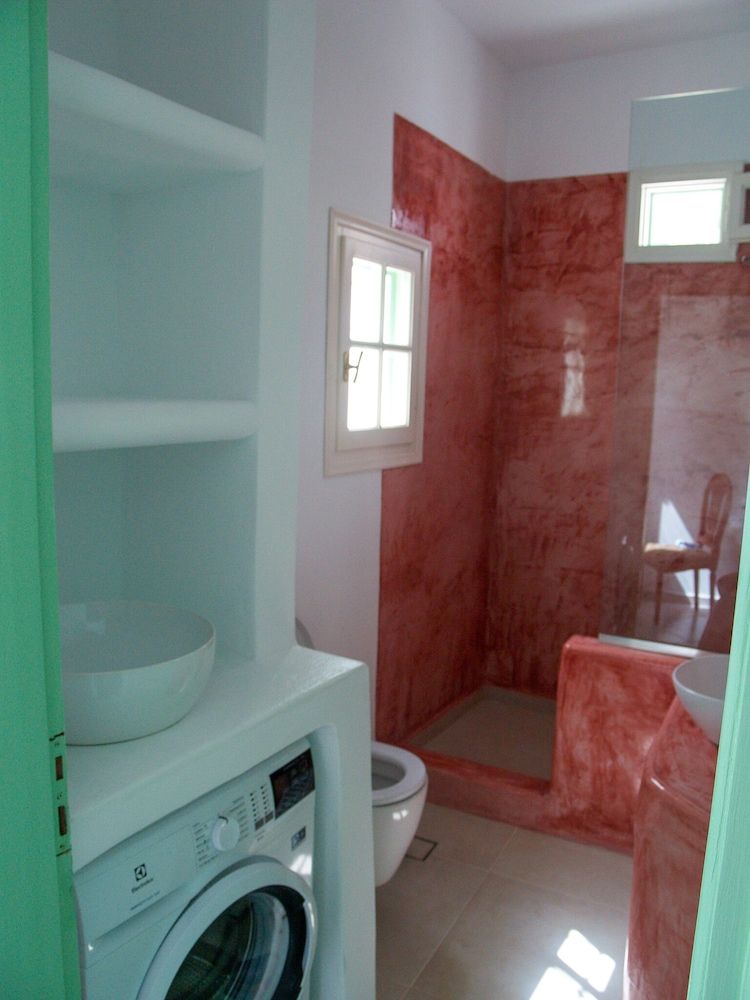 Mythos Traditional Stonehouse Apartment 13